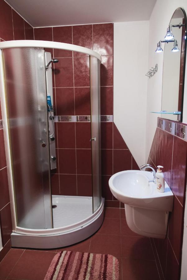 Smb Holiday Apartment Braşov Extérieur photo